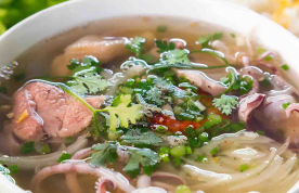 Phở Sài Gòn và nỗi ám ảnh Việt Nam: Câu chuyện của một nhà báo du lịch Úc kỳ cựu