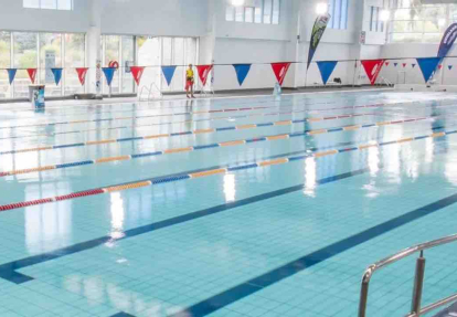 Sự cố hóa chất tại hồ bơi Melbourne khiến 9 người nhập viện, hàng trăm người sơ tán